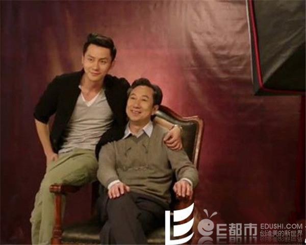 李晨家世背景惊人爷爷是谁揭秘 李晨妹妹李可馨正面照疑曝光