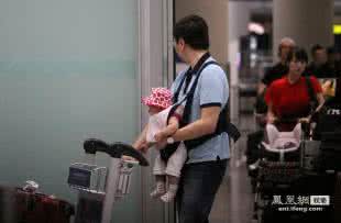 李念老公好丑个人资料比她大几岁 李念老公前妻是谁照片图曝光(2)