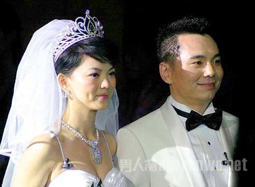 王岳伦怕李湘真正原因是什么揭秘 李湘和王岳伦谁有钱身价对比