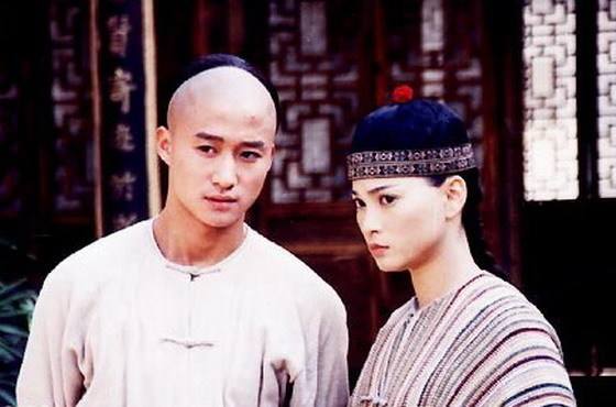 吴京和谢楠是二婚吗怎么认识的 吴京前妻樊亦敏照片怎么回事