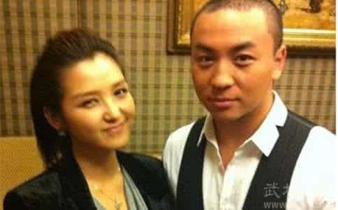 释小龙何洁为什么分手原因曝光 何洁为释小龙怀过孕吗真相揭秘