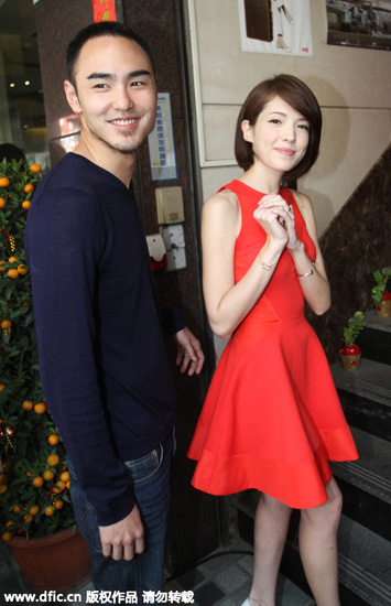 阮经天结婚了吗老婆是谁 阮经天许玮宁热吻照为什么分手原因曝光