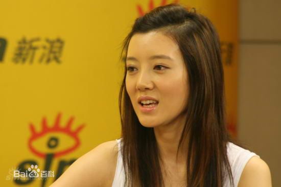 车晓整容前后图片对比鼻子毁了 车晓为什么离婚真实原因曝光