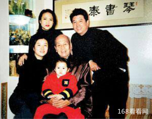 关晓彤资料背景遭扒家世惊人 鹿晗为什么选择关晓彤真正原因揭秘