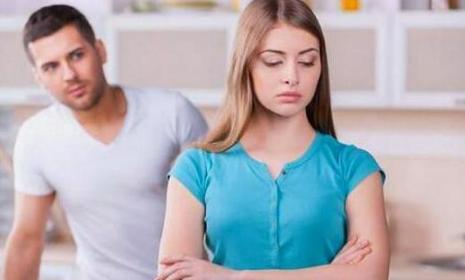 没有感情的5种表现 婚姻中对方出现这种情况是时候放手了