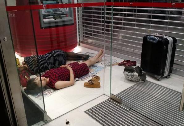 嫁出去的闺女回娘家千万不能做三种事,不然都不想你回来!