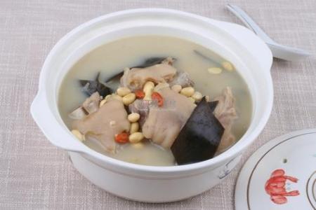 别再乱补来看看坐月子期间到底吃什么最好!这些食物你都吃对了吗