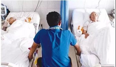 ��ĸ��˽���Ĵ���֣���˽�ĸ�ĸ��ֵ��Т˳