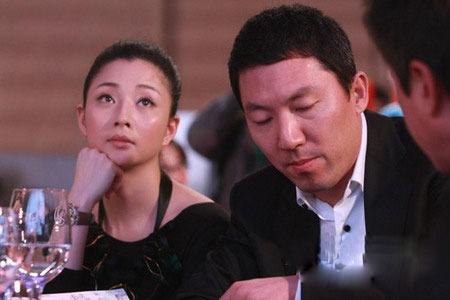 殷桃的情史大揭秘,深扒殷桃的三任丈夫都是谁感情生活糜烂真的吗