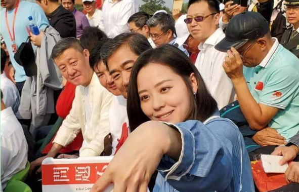 国庆阅兵明星名单曝光,原来有这么多熟悉的面孔你注意到了吗?