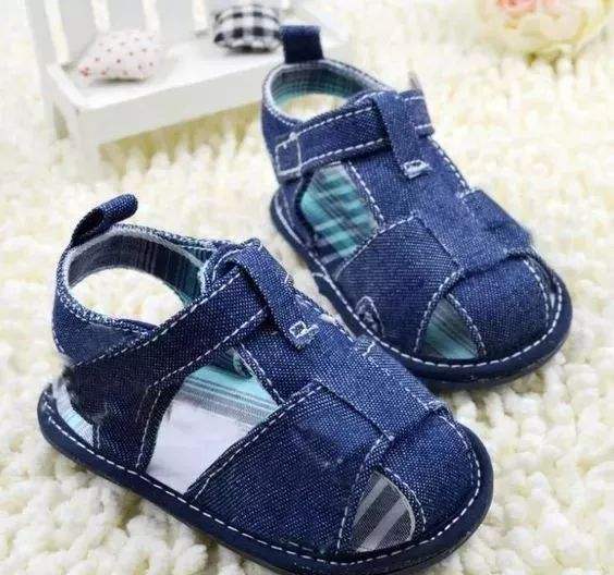 旧衣服旧鞋子处理有什么讲究吗?如何妥善的处理掉旧衣服鞋子?