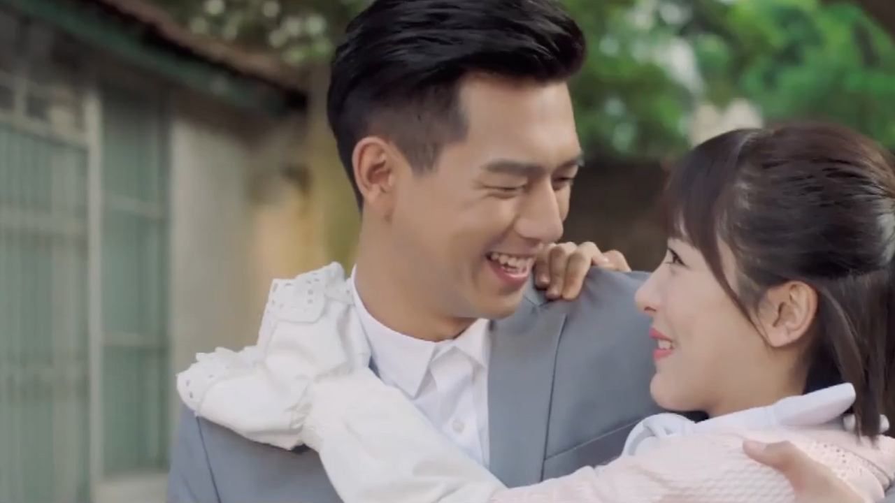 杨紫接吻李现是真吻吗?圈内密探深扒李现看杨紫的眼神是怎么回事