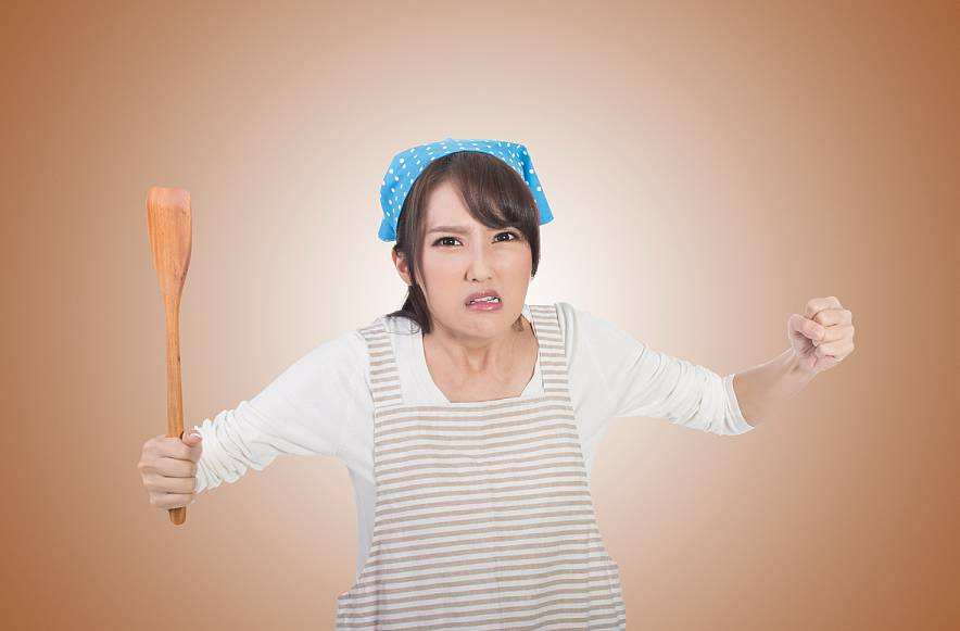 女人为什么变成泼妇?为什么女人结了婚之后更容易变成泼妇?