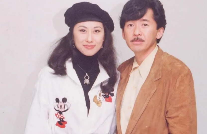 叶倩文老公是谁有没有生子 叶倩文和费翔同居几年为什么分手