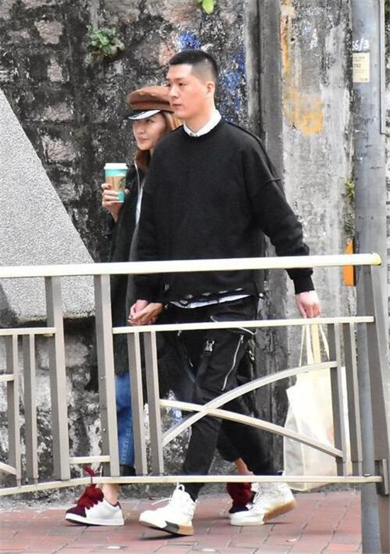 李彩桦个人资料老公是谁 李彩烨老公Eric背景家世惊人相恋过程