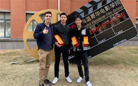 张艺谋大儿子张壹男多大了身高资料在哪里读大学 拍什么电影获奖