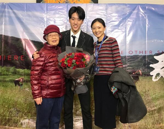 张艺谋大儿子张壹男多大了身高资料在哪里读大学 拍什么电影获奖