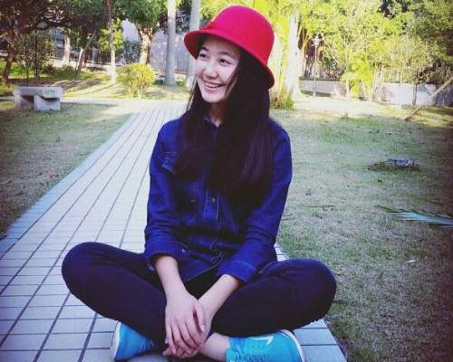 点读机女孩高君雨高考分数多少?高君雨家庭资料爸妈是谁干什么的