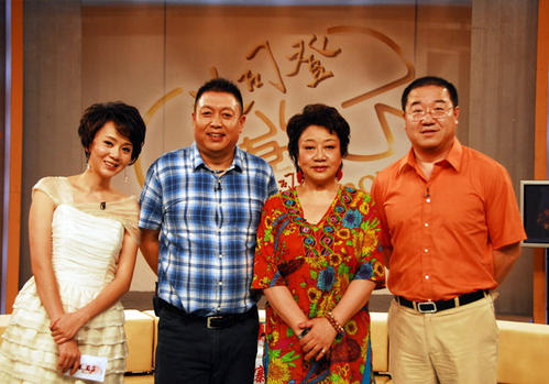 王为念再婚娇妻曝光现任老婆照片,王为念婚史第三任妻子照片