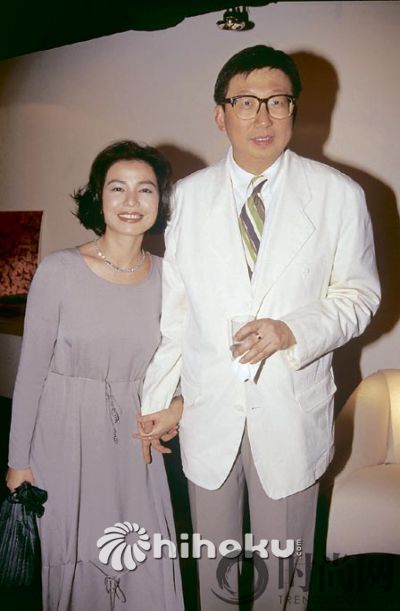 钟楚红为什么选朱家鼎感情史 朱家鼎结过几次婚为什么没有孩子