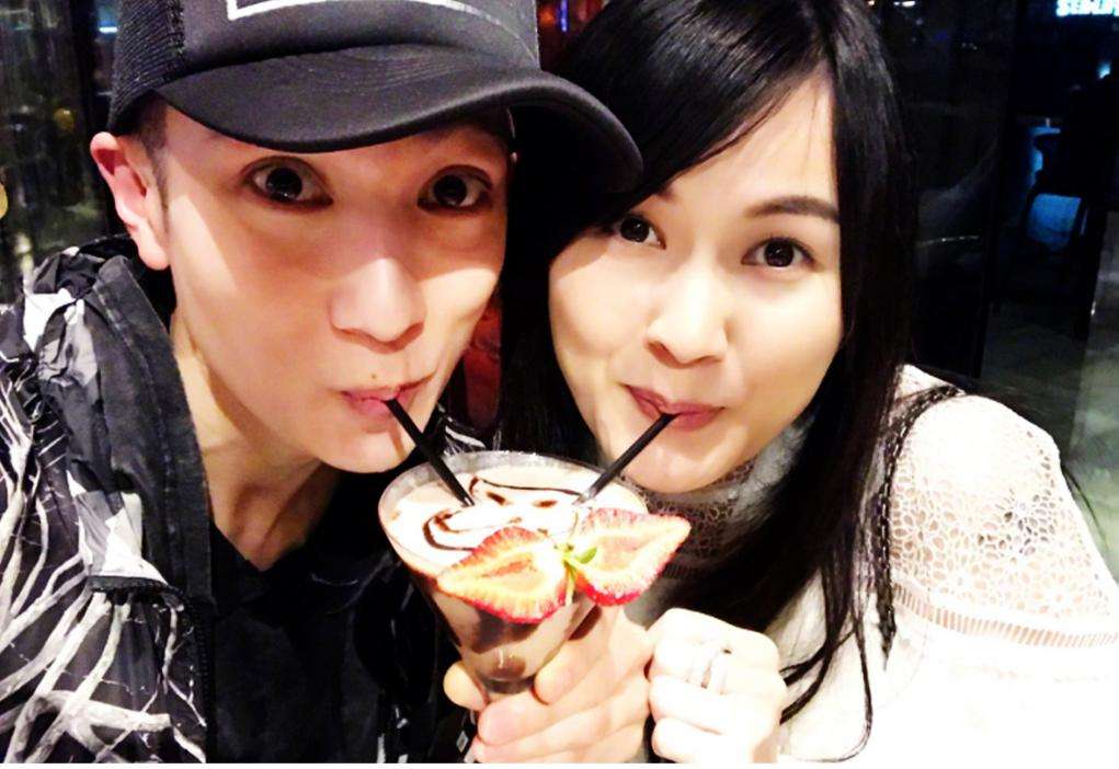 宠妻狂魔的明星有哪些盘点揭秘?谁能称得上娱乐圈第一宠妻狂魔?