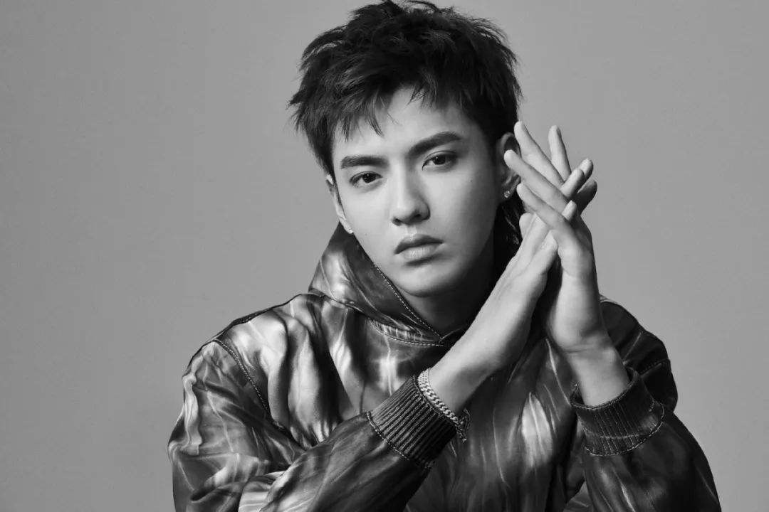 吴亦凡官方回复脖印到底怎么回事?湖南卫视跨年吴亦凡脖子怎么了