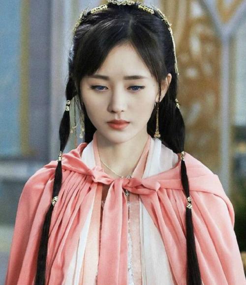 为什么说鞠婧祎是四千年美女?鞠婧祎发量怎么变多的为啥没人喜欢