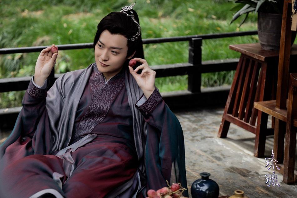 傅方俊个人资料身高今年多少岁?傅方俊结婚了吗和妻子结婚照曝光