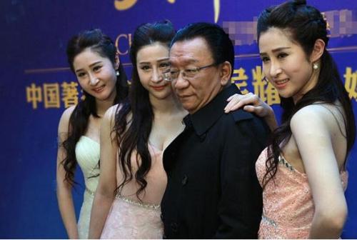 侯耀华有几任妻子侯家三胞胎是谁女儿?侯耀华和金安娜的故事揭秘