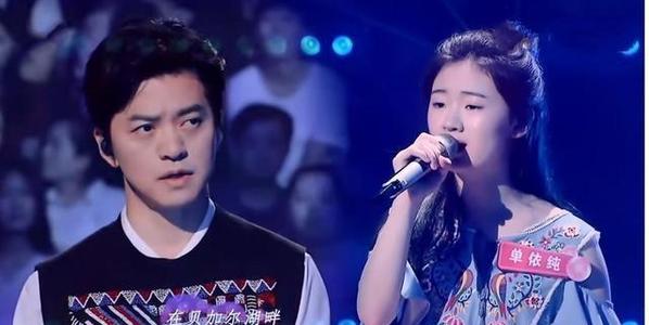 单依纯为什么随妈妈姓?单依纯家庭资料妈妈单梅芳年龄资料照片