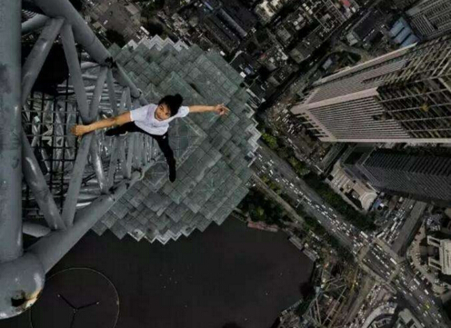 咏宁极限是真的假的?极限咏宁是哪里人个人资料家庭情况结婚了吗