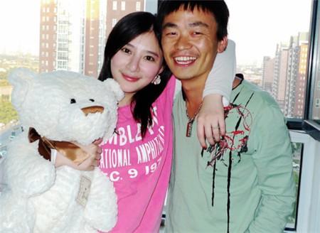 熊乃瑾多大年龄有几个男朋友?王宝强熊乃瑾是真的吗现状如何