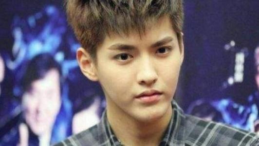 李小璐吴亦凡是真的么聊天记录?王思聪默认李小璐勾搭吴亦凡真假