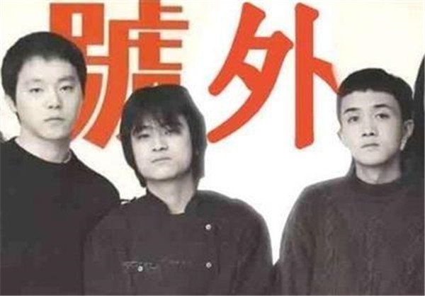 何勇捅人被捕放出来了吗现状,何勇经历了什么怎么疯了有精神病吗