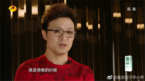 汪峰的头发很少吗为什么总戴帽子?汪峰头发稀疏谢顶是不是脱发
