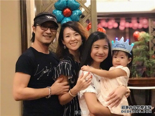 汪峰的头发很少吗为什么总戴帽子?汪峰头发稀疏谢顶是不是脱发