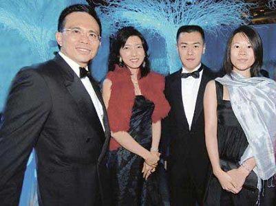 李泽钜妻子王富信在李家地位过的不幸福?王富信为什么改名王俪桥