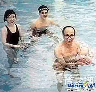 李泽钜妻子王富信在李家地位过的不幸福?王富信为什么改名王俪桥