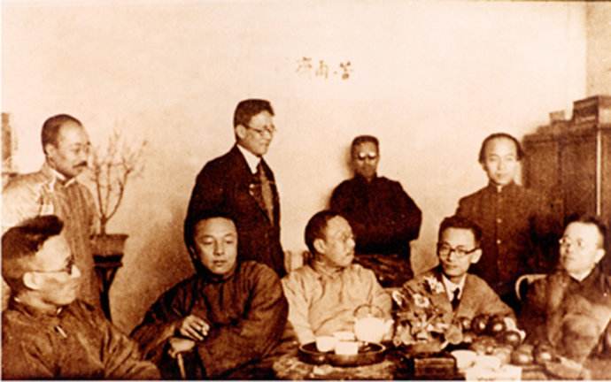 "她"、"它"二字居然是这么被造出来的!刘半