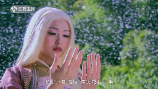 有人会一夜白头的真相太残忍了 白发拔一根真的会长十根就是瞎扯