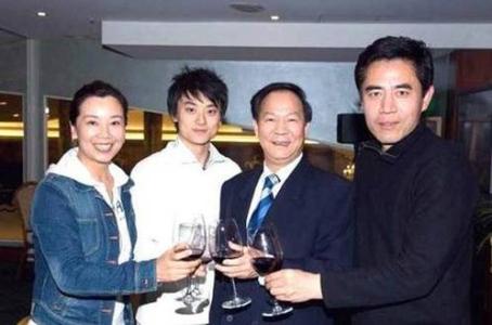 陈宝国儿子陈月末和张檬什么关系结婚了吗?陈月末和张檬的儿子图