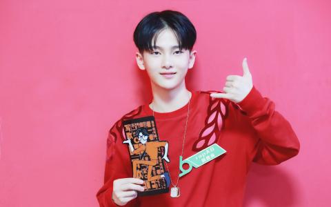 放开我北鼻3周震南是谁年龄个人资料背景介绍,周震南家庭条件豪宅