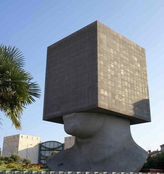 世界上最奇葩的建筑全貌展开图,人待在里面是种怎样奇妙的感觉?