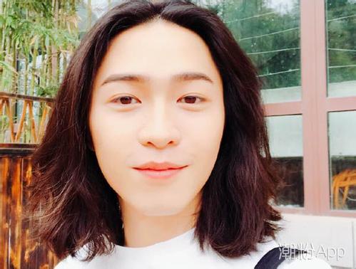 明日之子2许含光是男是女多大个人资料家庭背景介绍?微博女友是谁