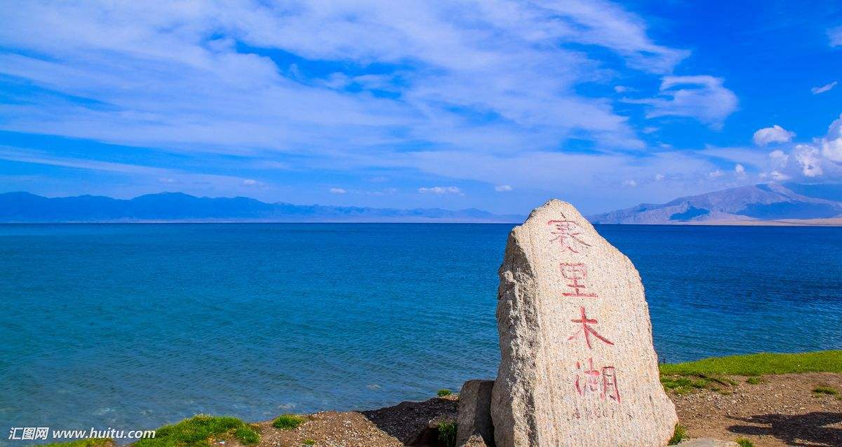中国唯一没有鱼的湖赛里木湖美翻天 为啥什么鱼都没有还不让走船