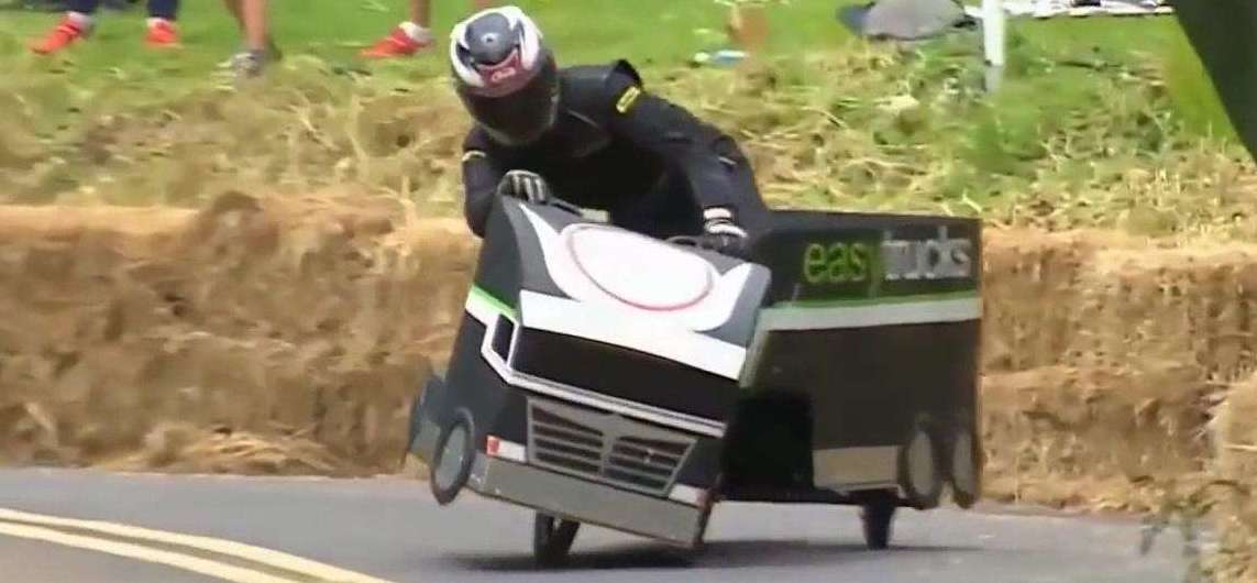 Ϻ