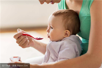 ���·ݳ����ı�����Ư������ �ĸ��³����ĺ������������