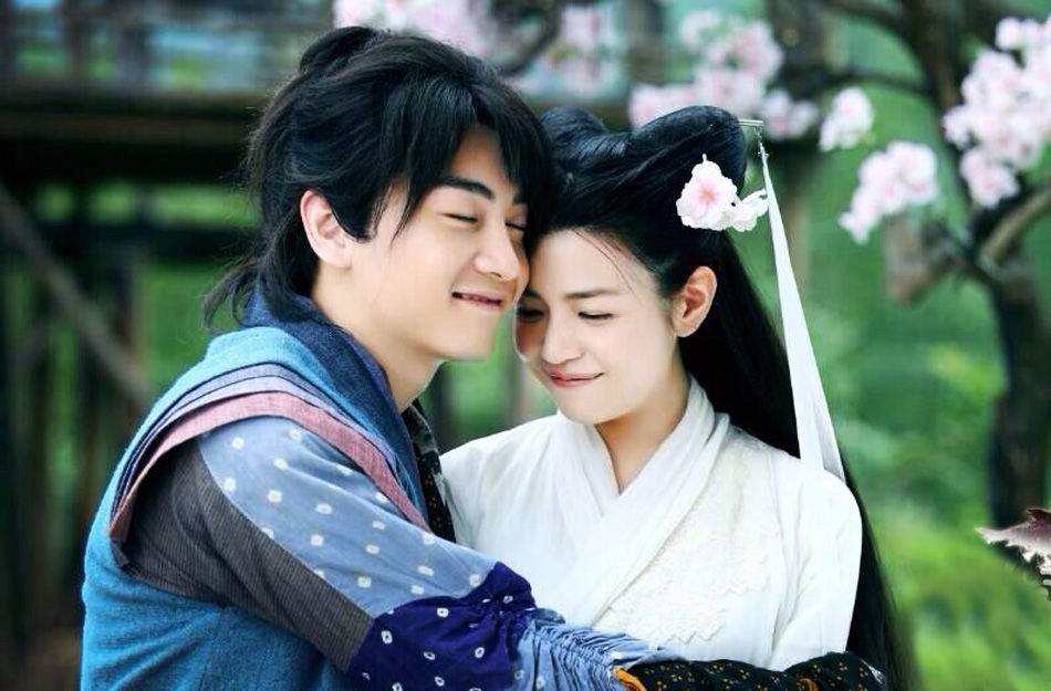 陈晓推女演员引吐槽为什么要推她 陈晓推女演员动图本尊回应原因