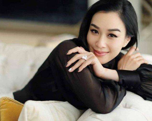 钟丽缇越南妈妈家境背景太强大 钟丽缇身价多少亿父母亲是哪里人