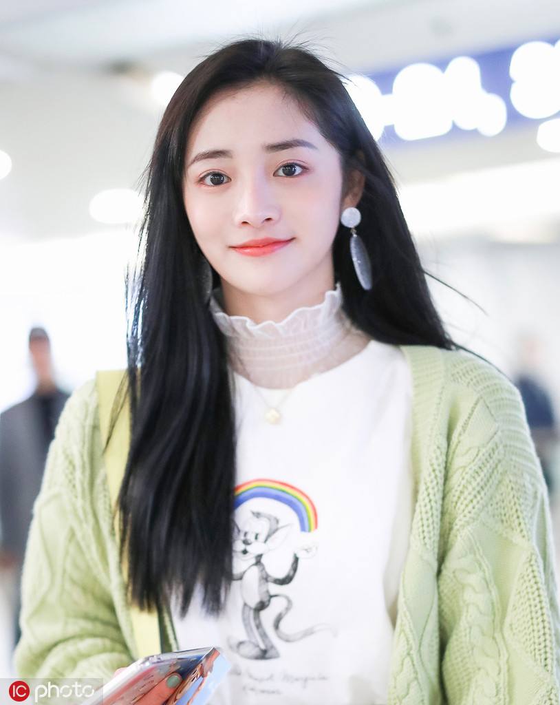 周洁琼男朋友是谁和蔡徐坤恋情真的吗 周洁琼在韩国被谁排挤人气